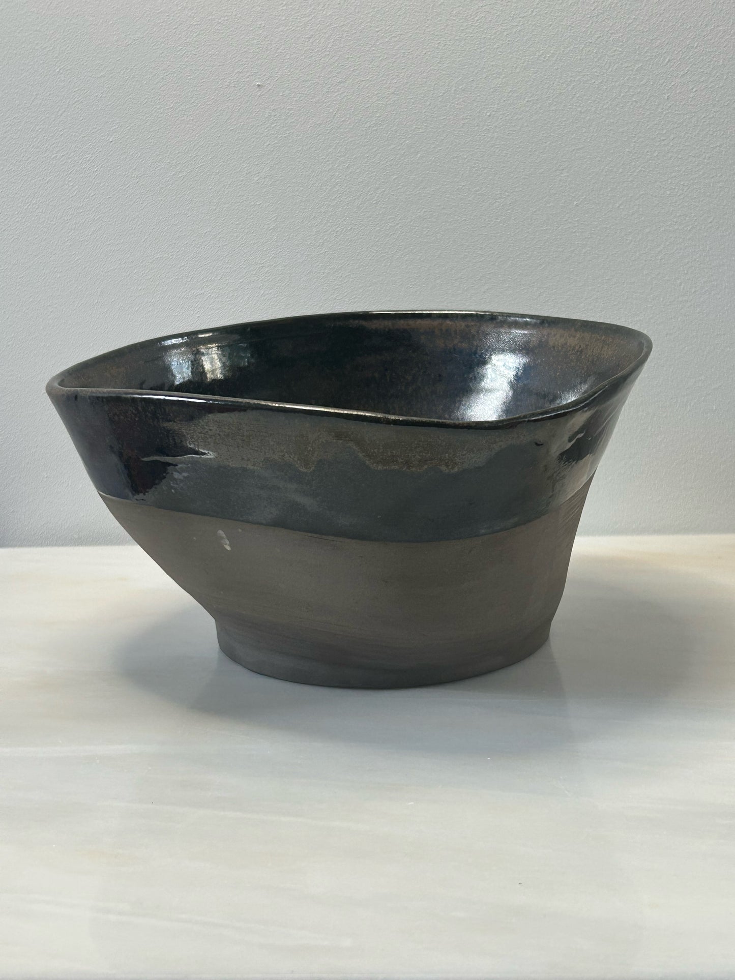 Large Twist Fruit Bowl in Anthracite