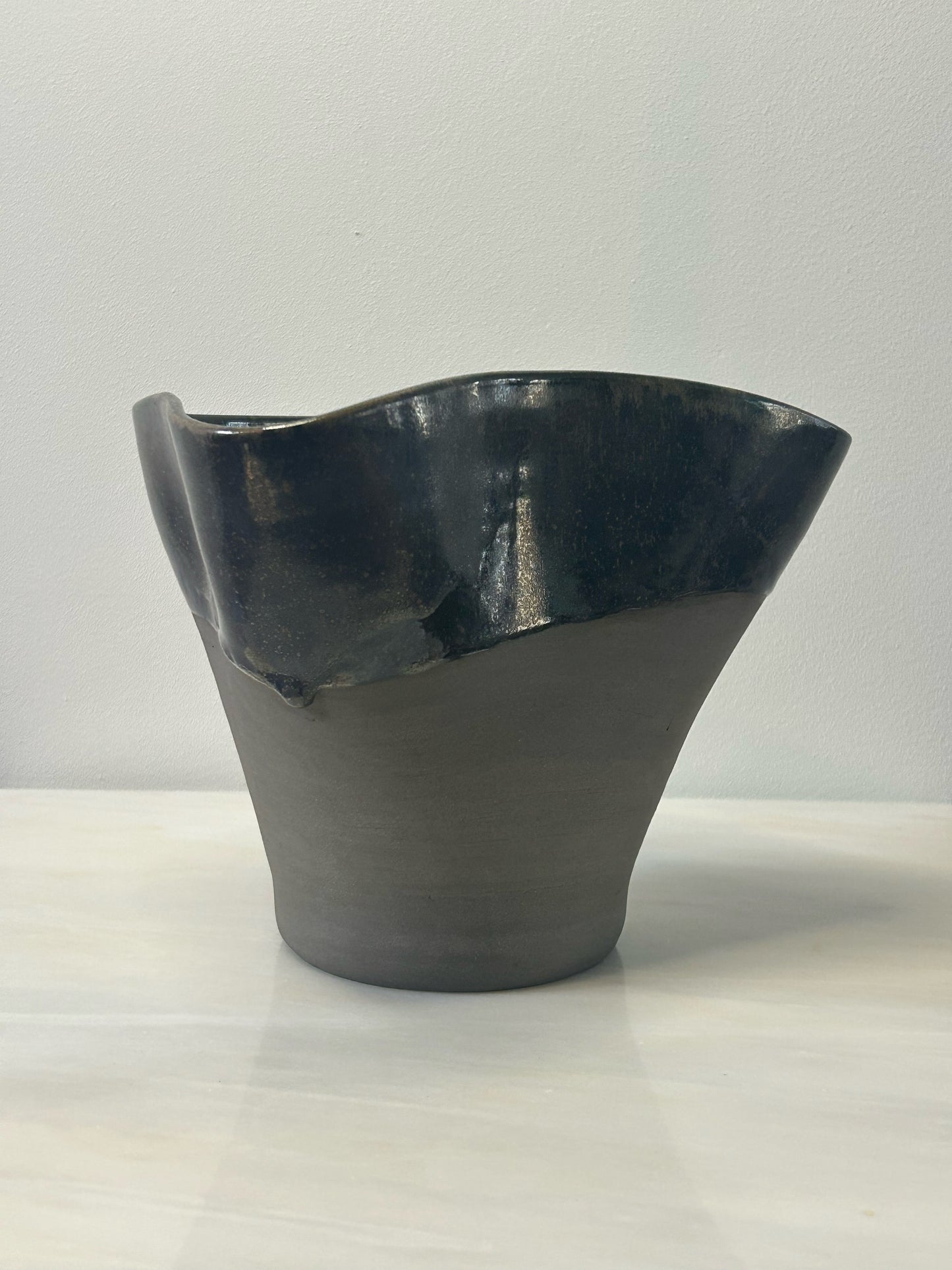 Large Twist Vase in Anthracite