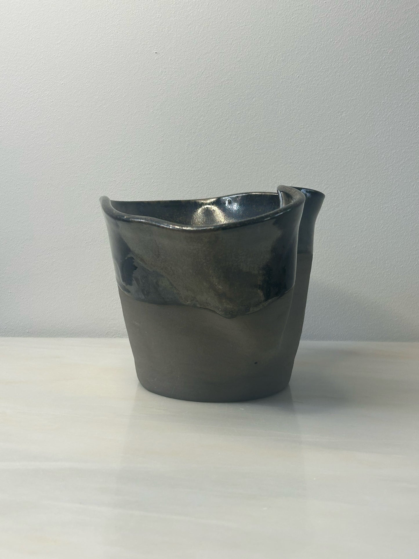 Small Twist Vase in Antracite