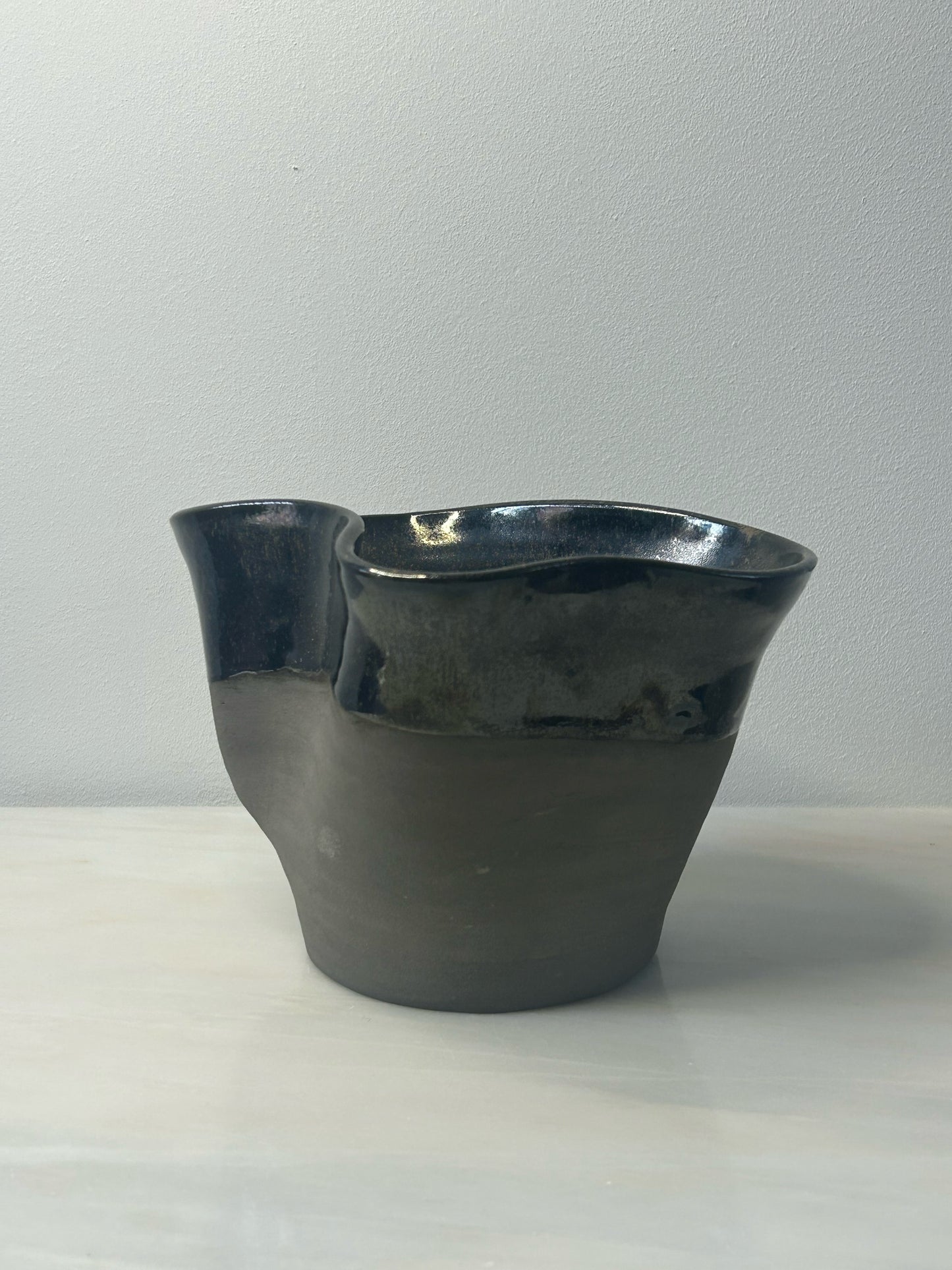 Small Twist Vase in Antracite